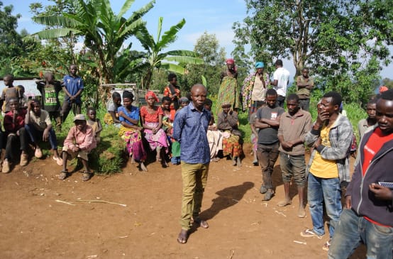 Povo Batwa nas proximidades do Parque Nacional Kahuzi