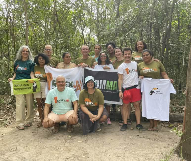 Foto de grupo: organizações parceiras no Brasil