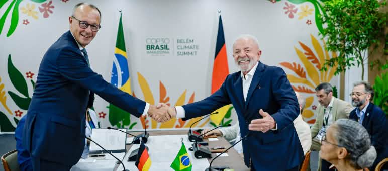 O Presidente do Brasil, Lula, e o chanceler da Alemanha, Merz, durante a COP30