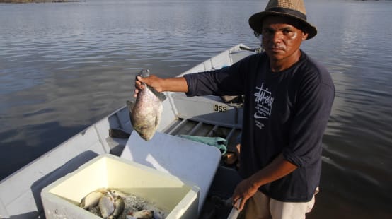 Pescador no rio Xingu