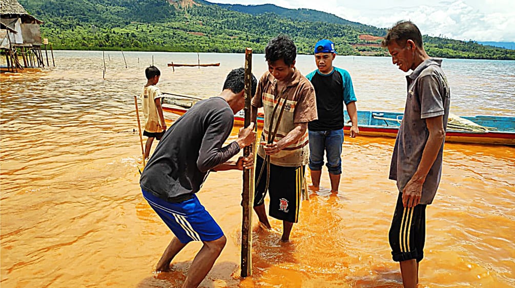 Poluição do mar por conta de derretimento de níquel